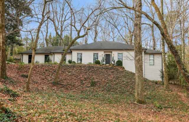 630 Edgewater Trail - 630 Edgewater Trail, Sandy Springs, GA 30328