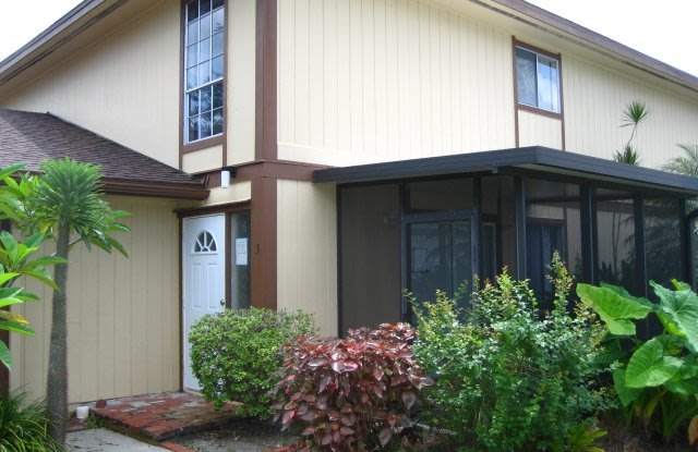 SELLER FINANCING with $39,400 Down Payment (20%) - PROVINCETOWN-FT. MYERS TOWNHOME 2 BED 1.5 BATH photos photos