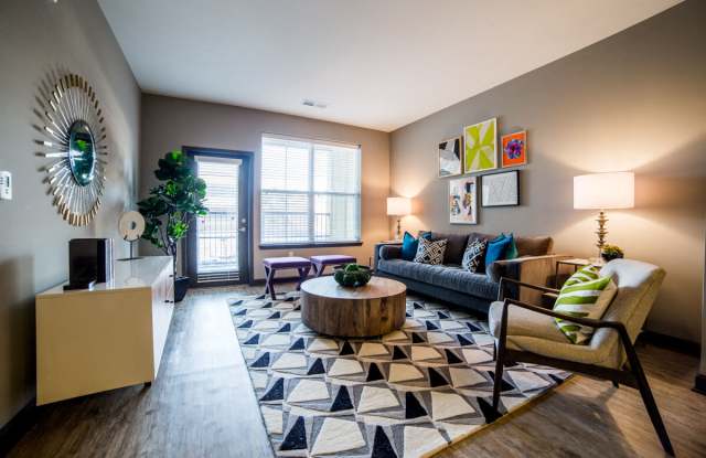 Mosaic at Levis Commons