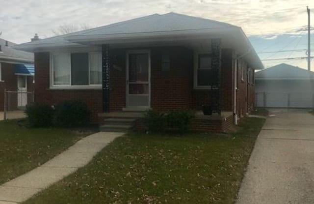 18508 Holland Ave - 18508 Holland Avenue, Eastpointe, MI 48021