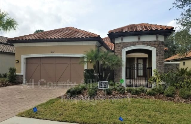 8517 Grand Alberato Rd - 8517 Grand Alberato Road, Hillsborough County, FL 33647