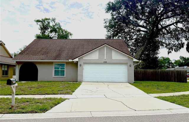 2042 SHADOW PINE Drive