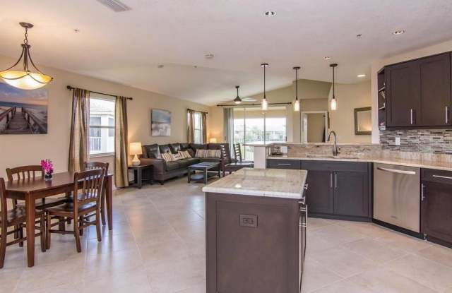 Photo of 6610 Huntington Lakes