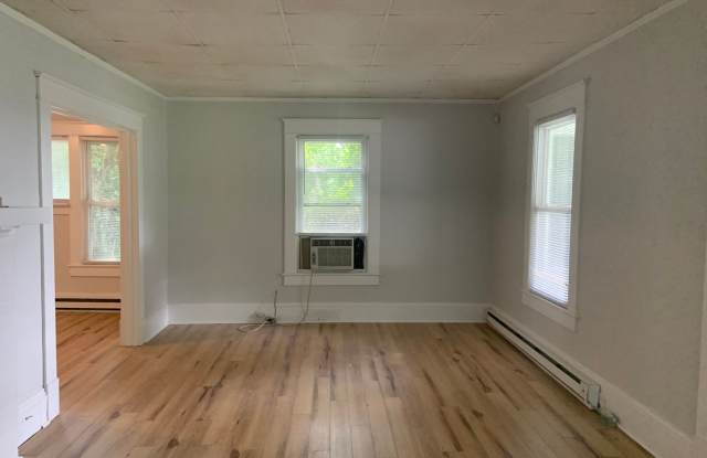 Renovated 3 Bedroom