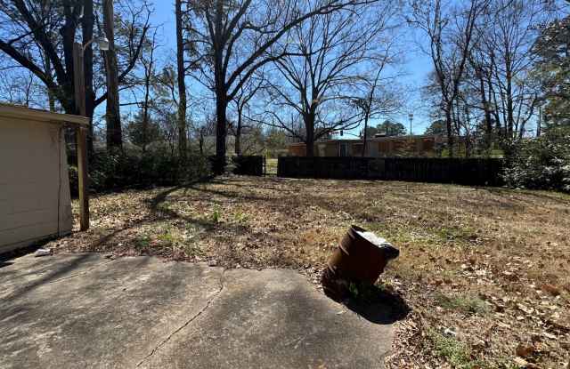 Quaint 3 Bedroom 2 Bath home