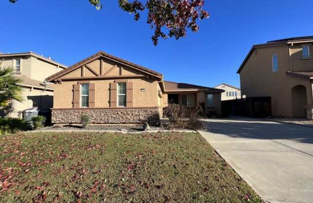 1923 Pyramid Creek Drive