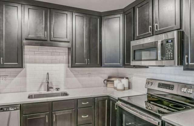 95 Newport Avenue Unit A21