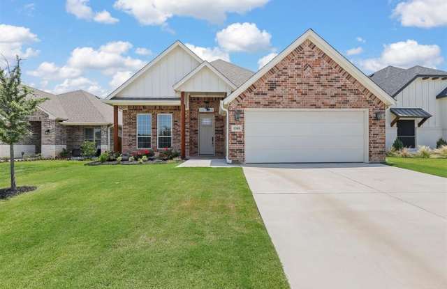 1305 Ridgeview Drive