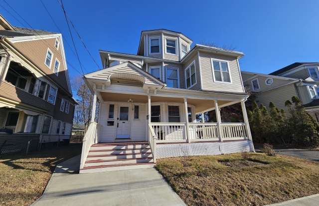 592 Laurel Avenue