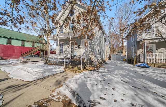 Photo of 104 Ball St