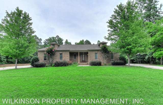 5670 Lake Wylie Road - 5670 Lake Wylie Road, Lake Wylie, SC 29710