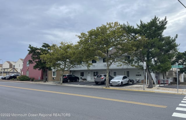 140 Hancock Avenue - 140 Hancock Avenue, Seaside Heights, NJ 08751