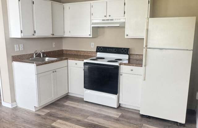 2066 Lafayette