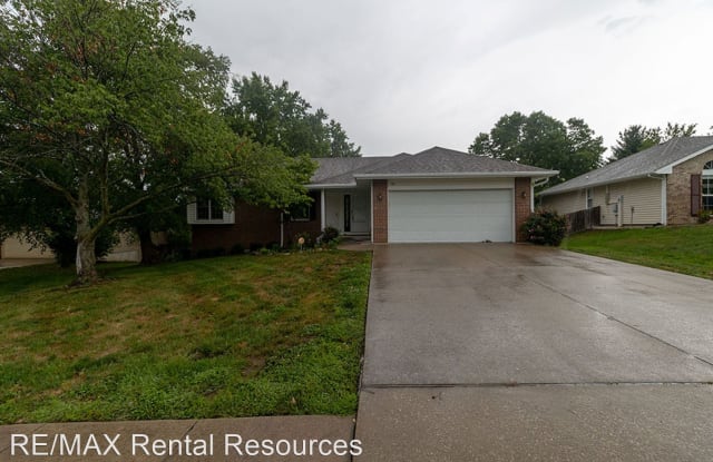 1511 Kinloch Ct - 1511 Kinloch Court, Columbia, MO 65203