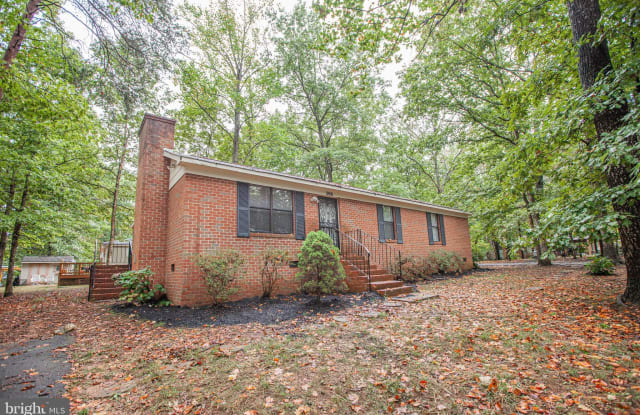 300 FAIRWAY DRIVE - 300 Fairway Drive, Lake of the Woods, VA 22508