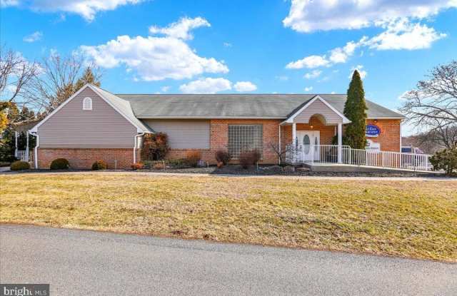 Photo of 5 OLD WERNERSVILLE Road unit: 1 Main Level