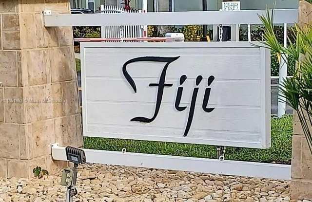 Photo of 2933 SE 2nd Dr