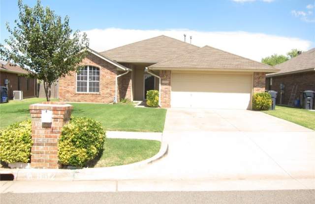 Cute 3 bed, 2 baths with a 2 car garage home for rent, community pool! Near Sooner and I-240 so close to Tinker! - 8312 Prairie Ridge Road, Oklahoma City, OK 73135