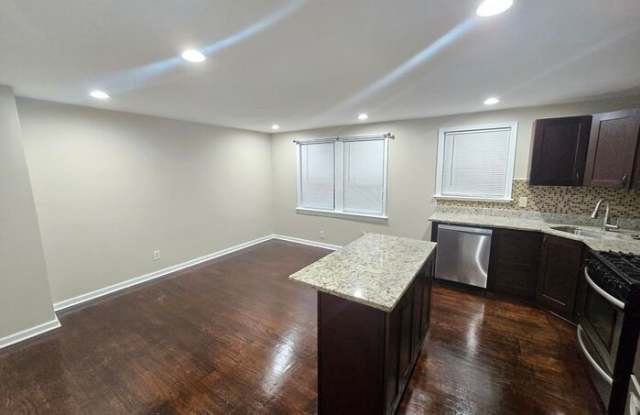 Photo of 3800 Erdman Avenue