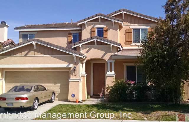 4342 Saddlehorn Way