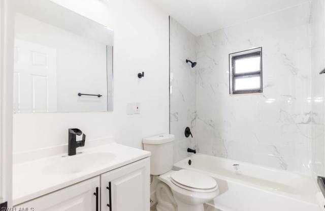 1921 SE 15th Terrace