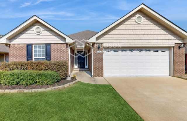 Photo of 2065 Edgewood Drive