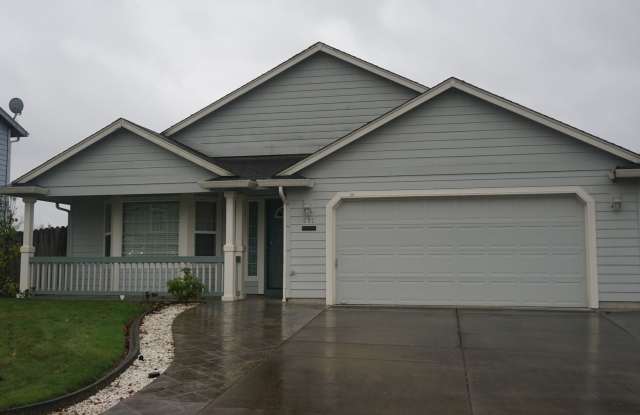 Photo of Beautiful 3 Bedroom Ranch Home for Lease in Battle Ground - 511 NW 12th St.