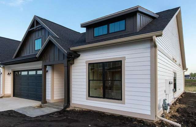 Premium Ames Townhome located at Hayden's Ridge! - 2116 Aikman Drive, Ames, IA 50010