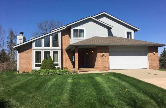 3240 Bellflower Court