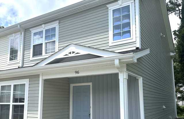 Modern 3 bed 3 bath Townhome