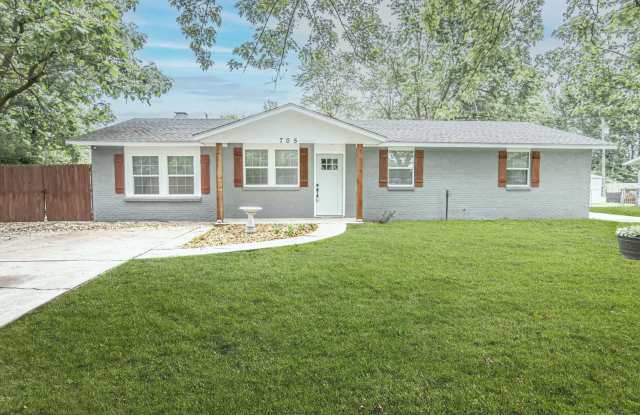 Charming Springdale Home!