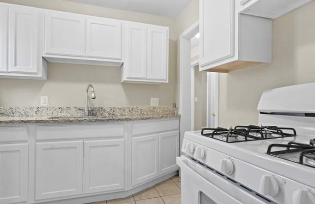 19223 Beaconsfield St.