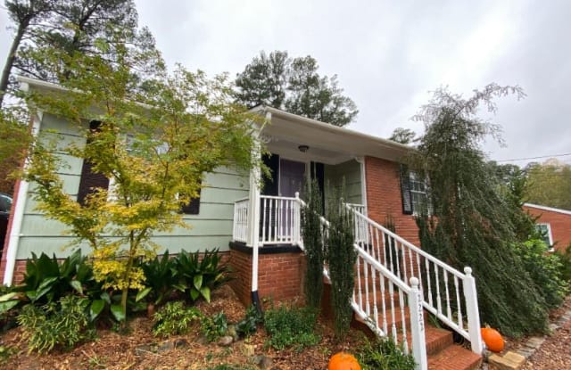 2222 Glascock St - 2222 Glascock Street, Raleigh, NC 27610