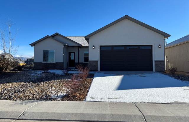 Photo of 1432 Owl Creek Avenue