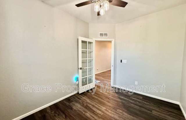 1967 Coopers Hawk Ct.