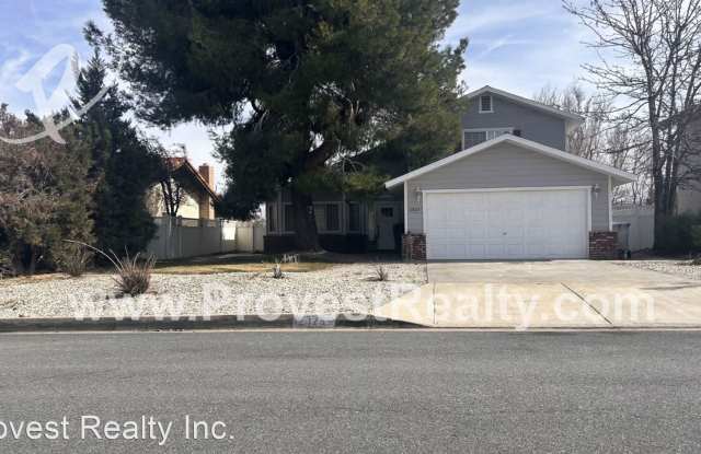 12825 Amberwood Ln - 12825 Amberwood Lane, Spring Valley Lake, CA 92395