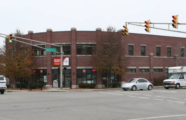 Photo of 1120 S. Walnut