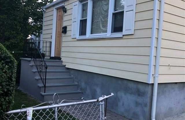 184 Trenchard Street