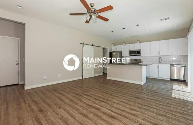 1119 South Stapley Drive