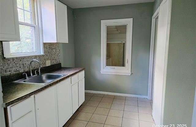 11466 Somerset Avenue