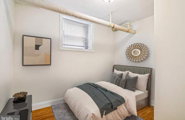 Photo of 3427 13TH Street NW unit: 4