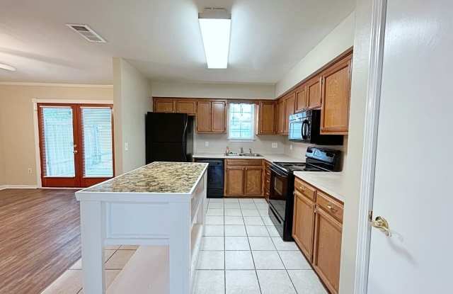 Prime 3 Bed, 2.5 Bath with Fireplace & Fenced Patio!