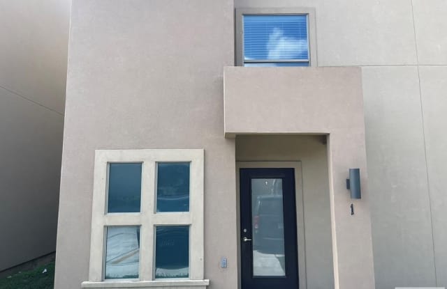 Photo of 2550 WESLACO RD