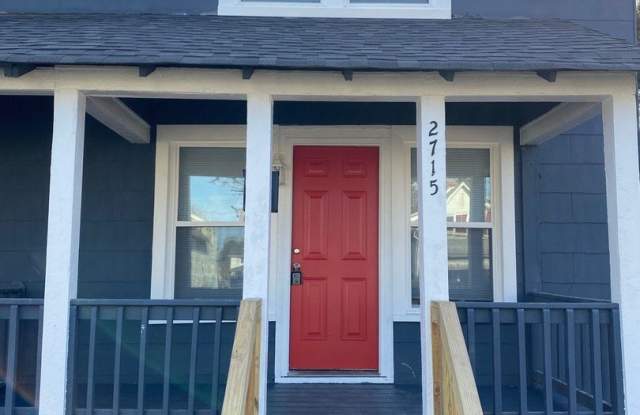 Freshly Renovated 2BR Duplex in the Heart of Portsmouth!