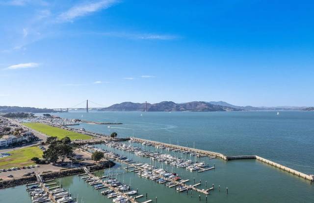 1598 Bay St Unit 104