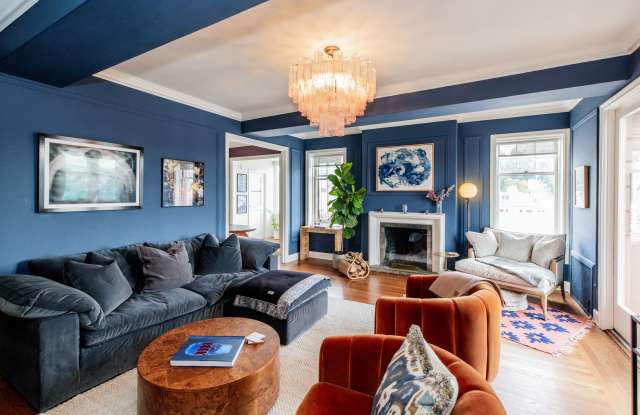 Photo of 1450 Greenwich Street