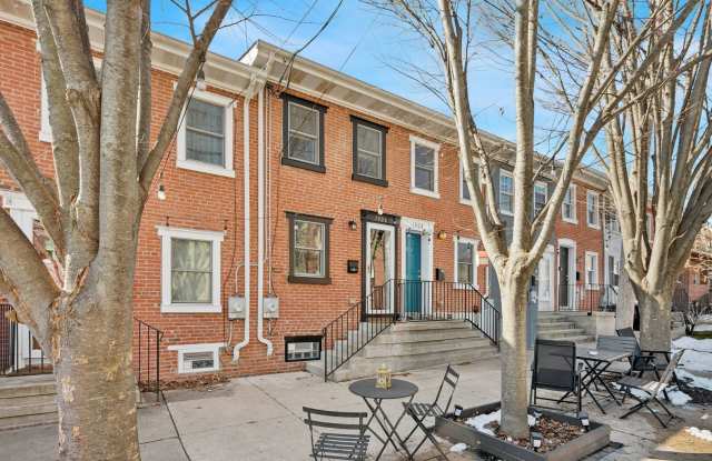 A Rare Gem in Forty Acres