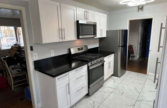 Photo of Huge 2 story 8 bed room Home: a hop and a skip from SDSU! You will never be late to class!