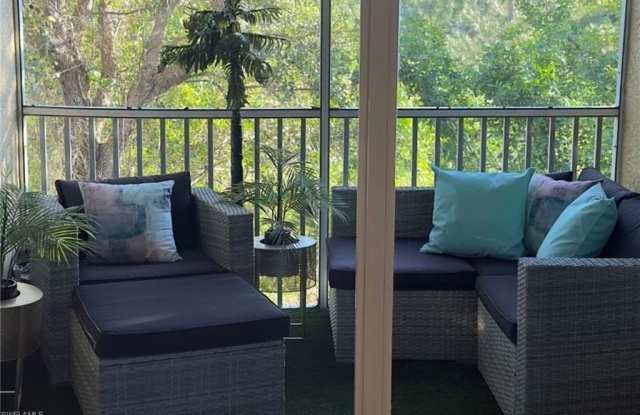 Photo of 23611 Alamanda Dr unit: 202