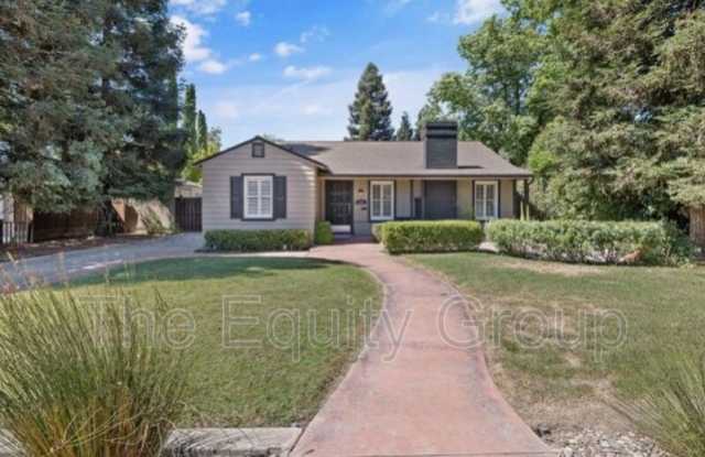 Photo of 1708 West Myrtle Ave